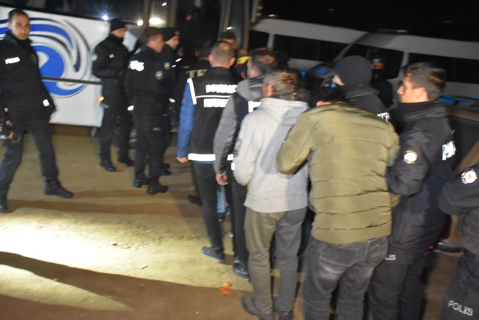 Kırıkkale’de 60 polisle kumar operasyonu: 47 gözaltı